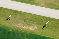 Glider under tow